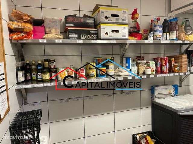 Hamburgueria em pleno funcionamento e excelente localização !-10