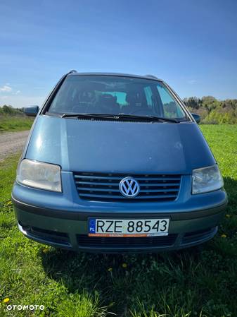 Volkswagen Sharan 1.9 TDI Basis - 4