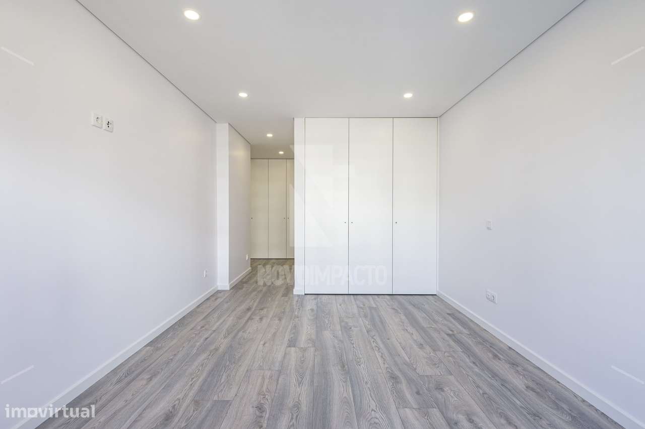 T3 c/ Elevador e Parqueamento – 1.º Andar | Montijo (Vale Salgueiro)-11