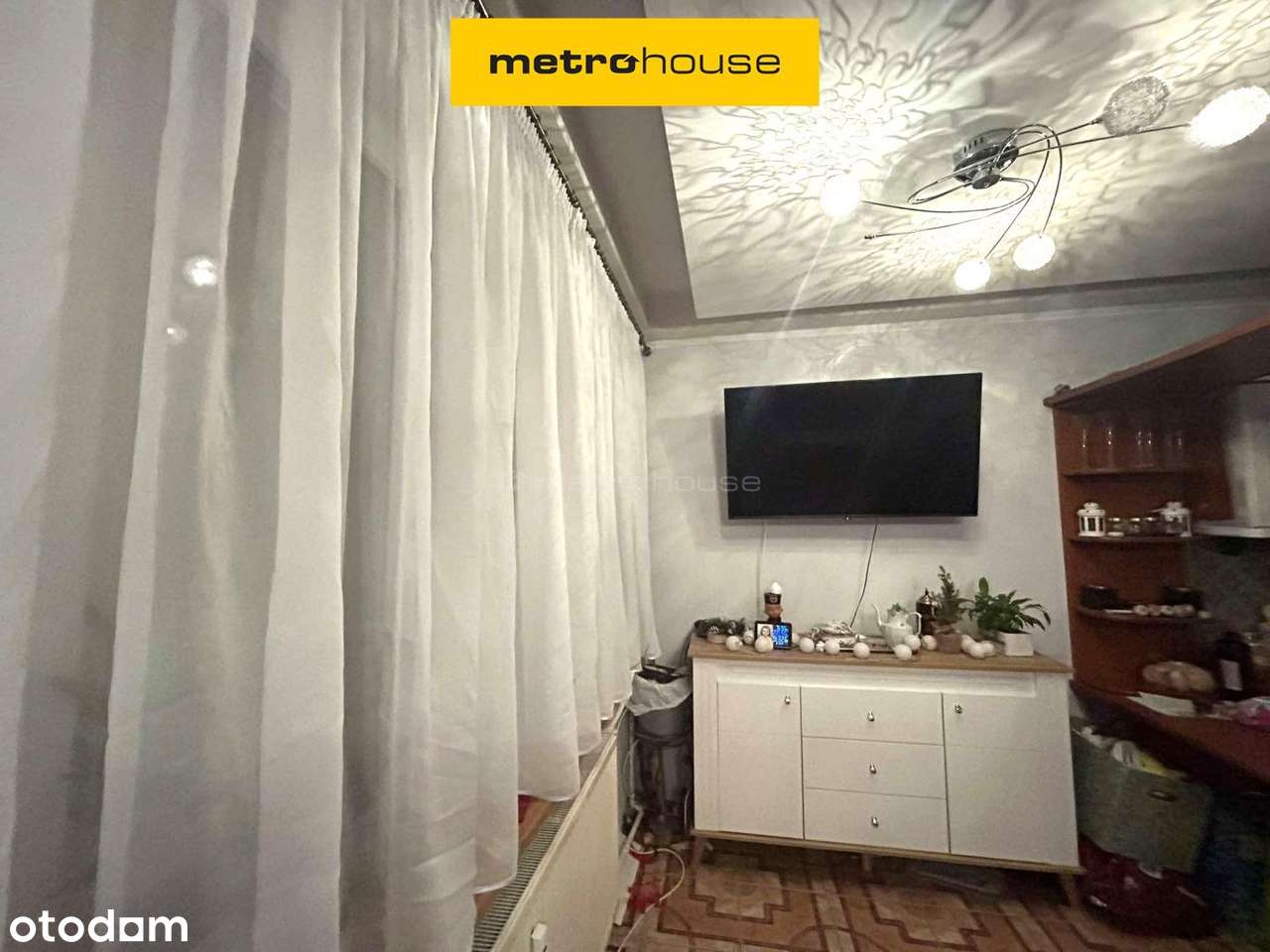 Duże mieszkanie na sprzedaż. - Pełny obrazek: 1/11