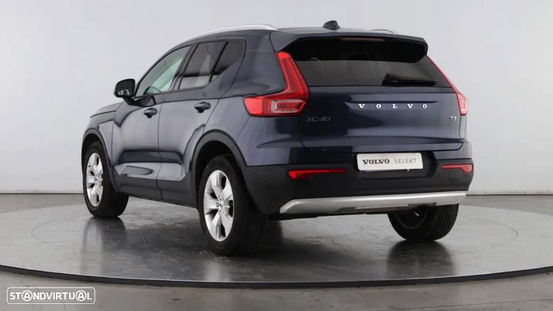 Volvo XC 40 1.5 T3 Momentum Geartronic - 3