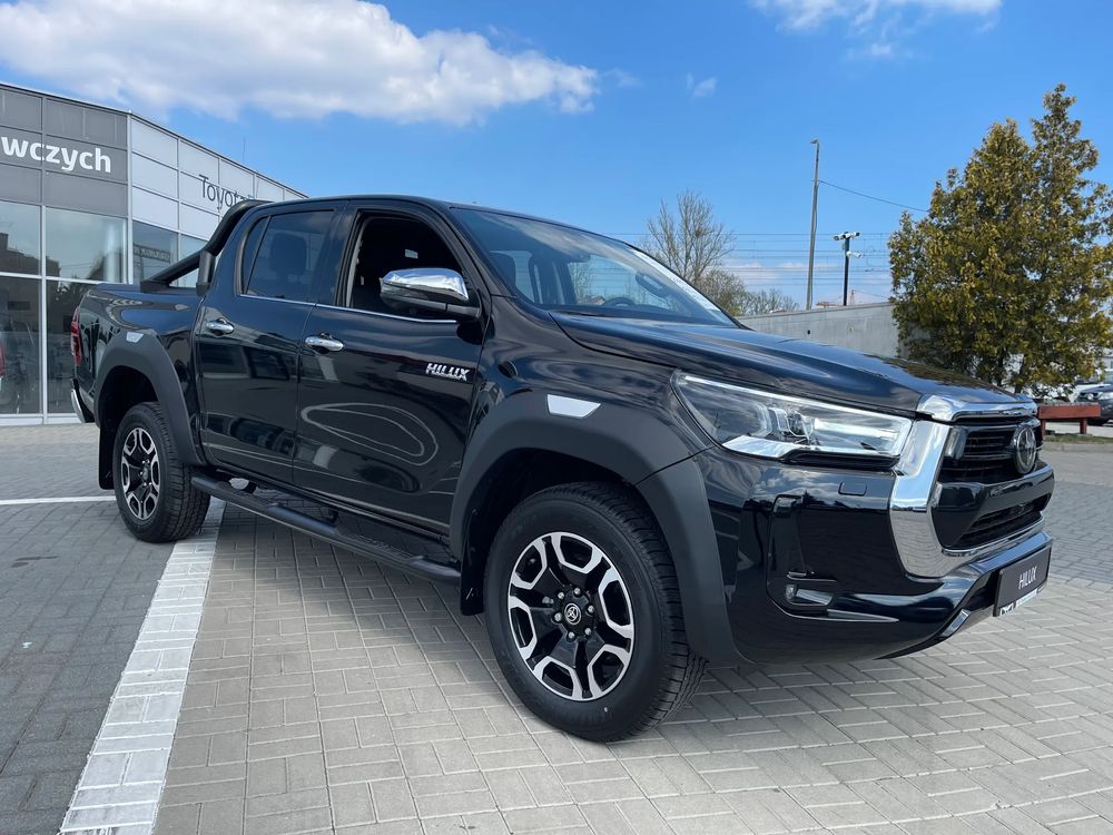 Toyota Hilux 2.8 D-4D mHEV Double Cab Executive 4x4 2025
