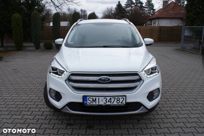 Ford Kuga - 3