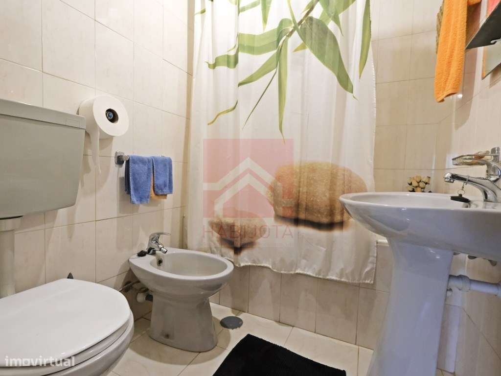 Moradia V3+1 em Fânzeres-14