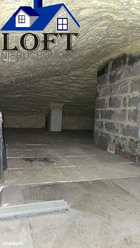 Rzozów dom o pow 240m2 do zamieszkania 30a działki-12