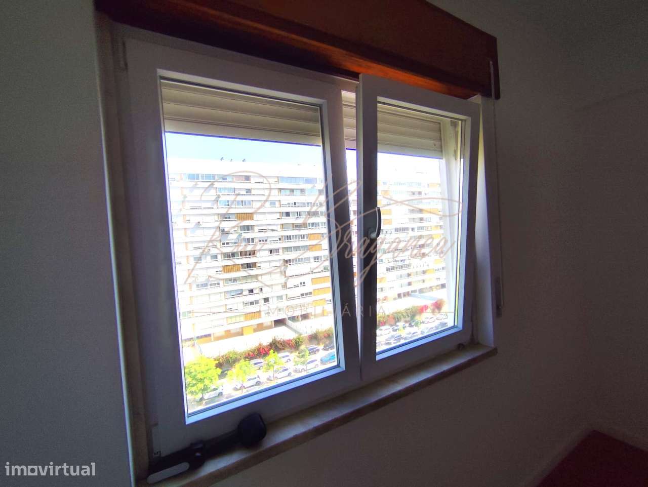 Apartamento T3 na Portela Totalmente Renovado-10