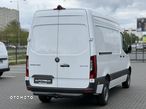 Mercedes-Benz Sprinter - 6