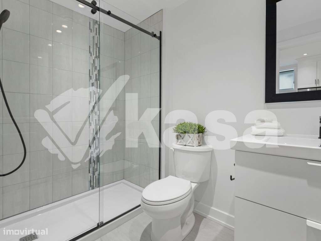 Viva no Coração do Barreiro - T3 Duplex Moderno e Funcional-6