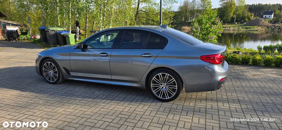 BMW Seria 5 520d xDrive - 2