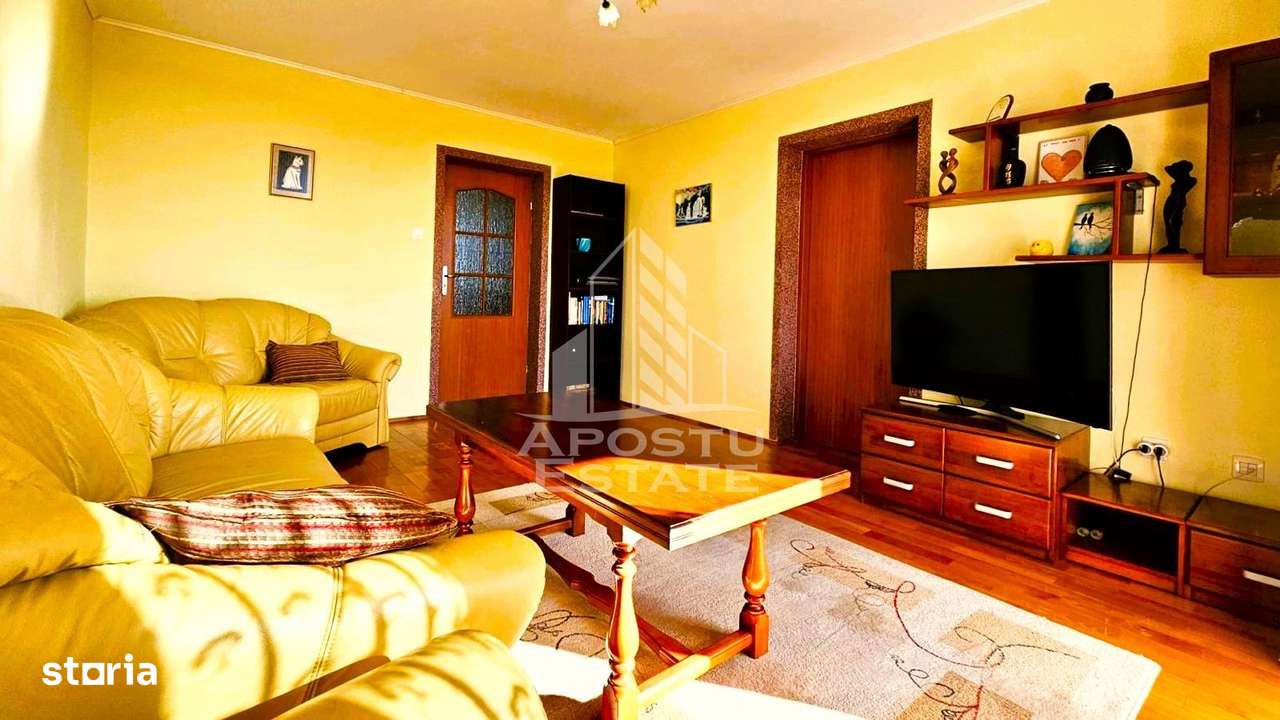 Apartament 4 camere, decomandat 2 bai, 2 balcoane, Central - Imagine principală: 3/15