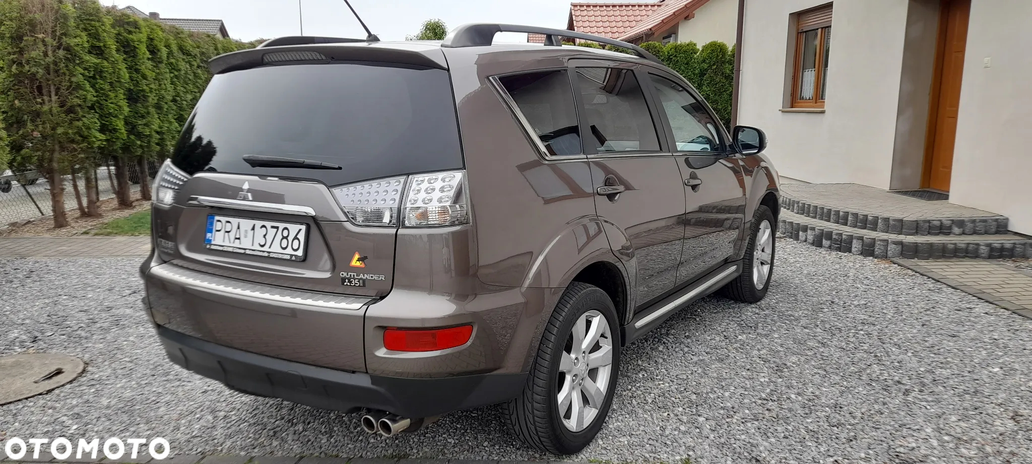 Mitsubishi Outlander 2.2 DI-D ClearTec 2WD 35 Jahre - 4