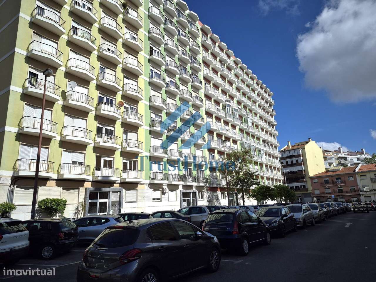 T2 Totalmente Remodelado c/ arrecadação 27m2 Benfica Lisboa-28