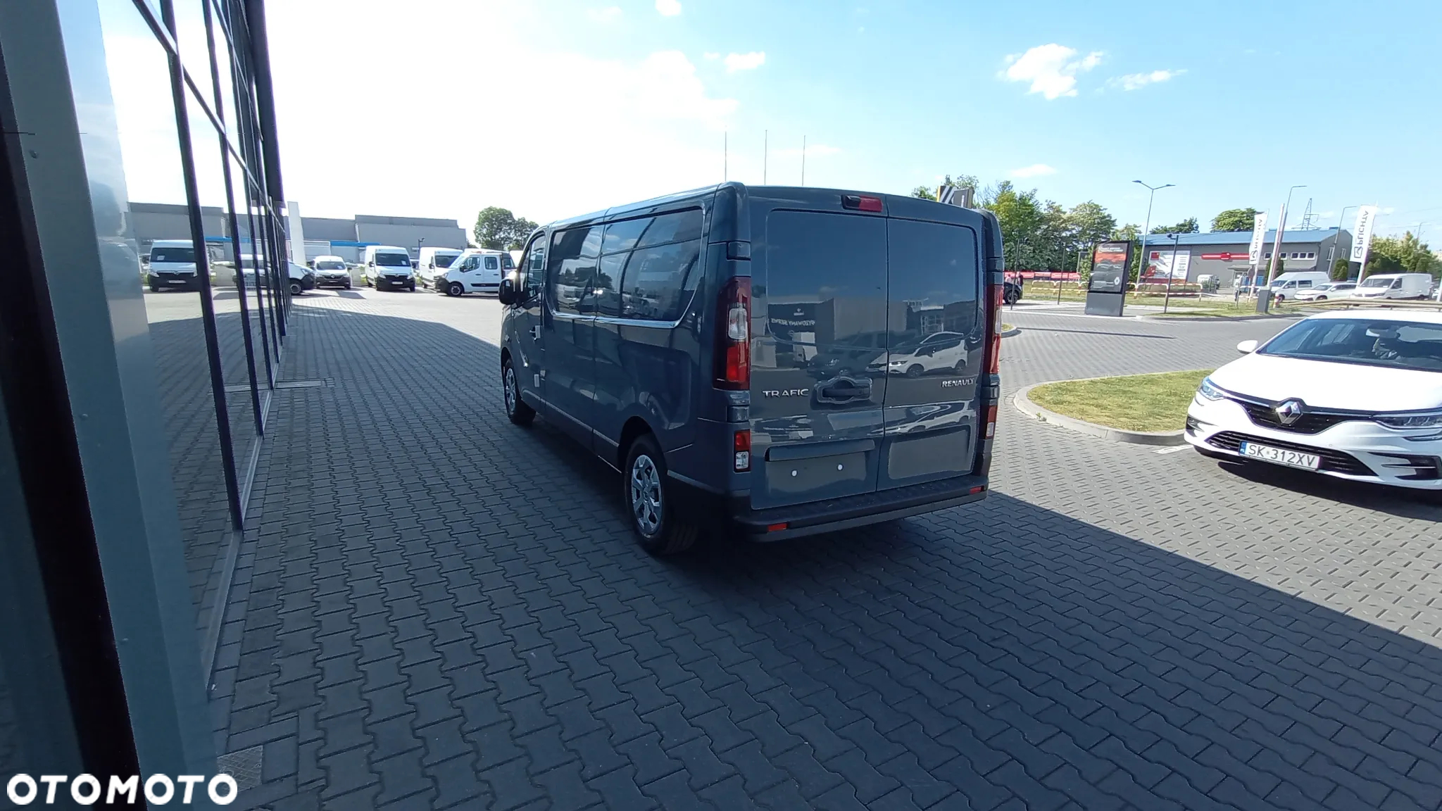 Renault TRAFIC - 6