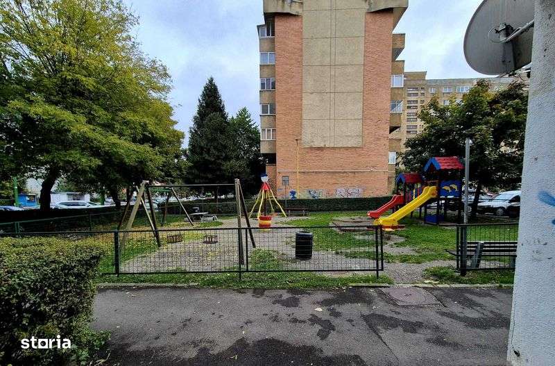 4 camere, Zizinului, recent renovat, decomandat - Imagine principală: 4/7