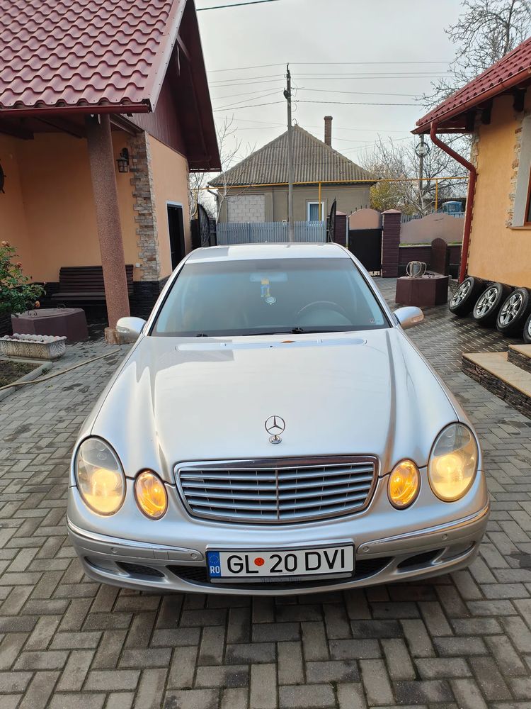Mercedes-Benz E W211 [2002 - 2009] 220 CDI Automatik Elegance 2003