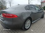 Jaguar XE 2.0 D R-Sport - 8