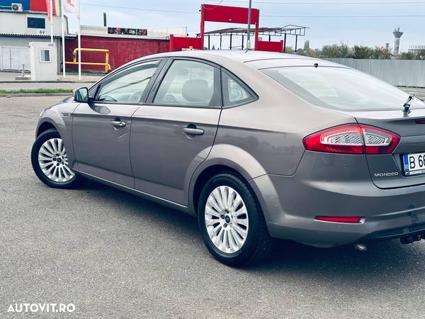 Ford Mondeo 1.6 TDCi Business Edition - 9