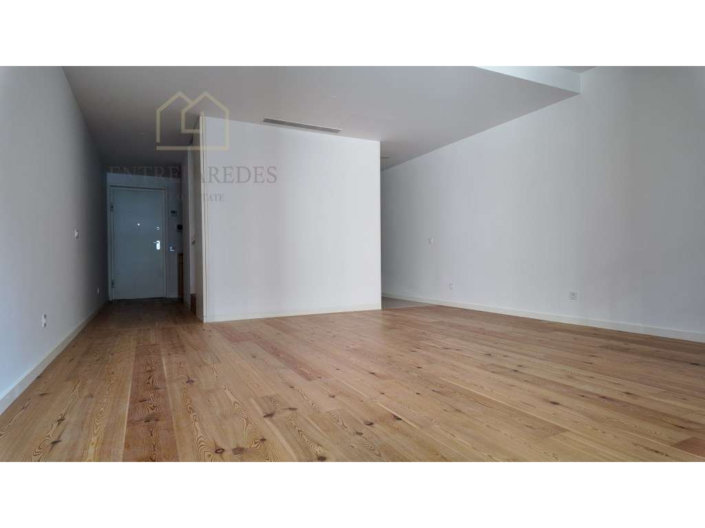 Apartamento T2 Duplex com varanda para comprar | Rua da Almada | Pr... - Grande imagem: 4/22