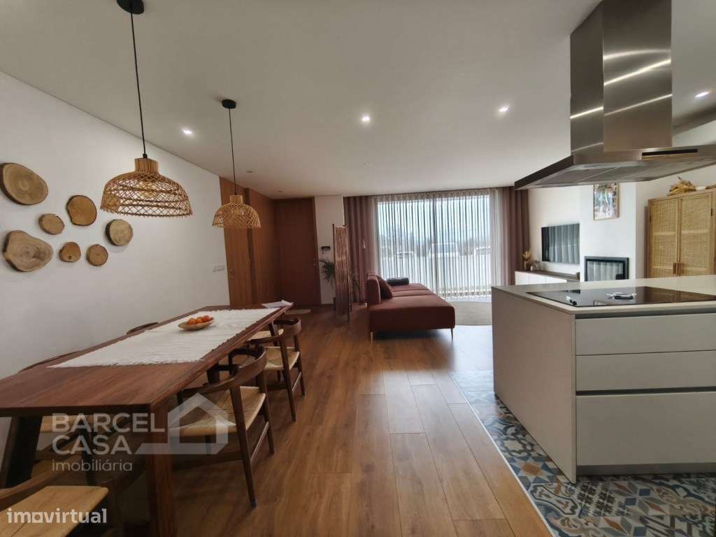 Oportunidade Única: Moradia T3 Térrea Semi-Nova em Manhente!-0