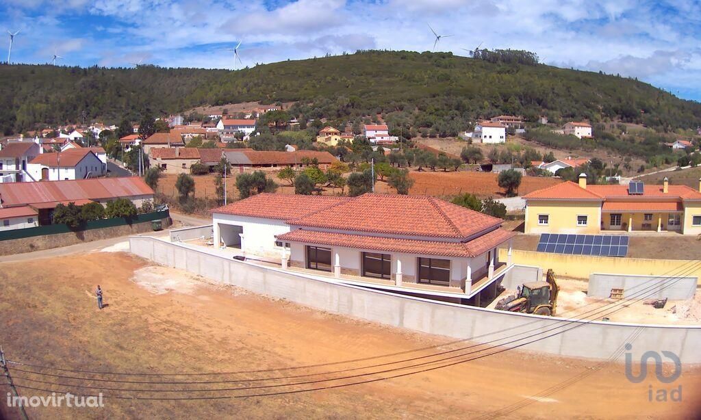 Casa / Villa T3 em Santarém de 260,00 m2