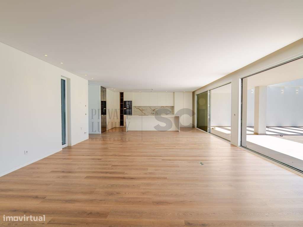 Moradia de luxo T4 na Verdizela | Terreno com 2500m2-9