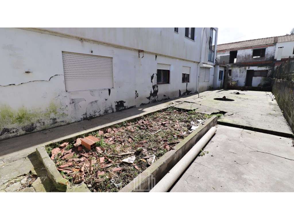 Andar de Moradia T3 - Ovar - Grande imagem: 4/23