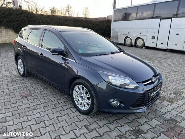 Ford Focus 1.6 TDCi DPF Titanium - 2