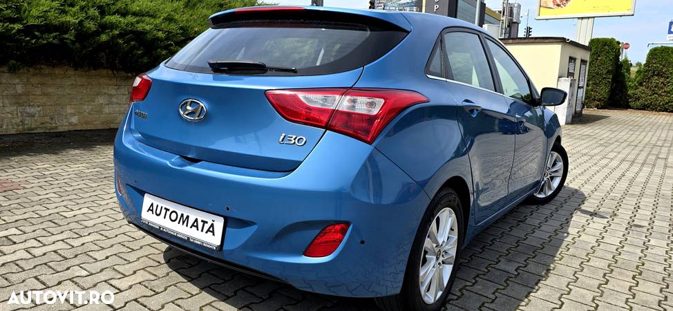 Hyundai I30 blue 1.6 CRDi DCT Passion - 5