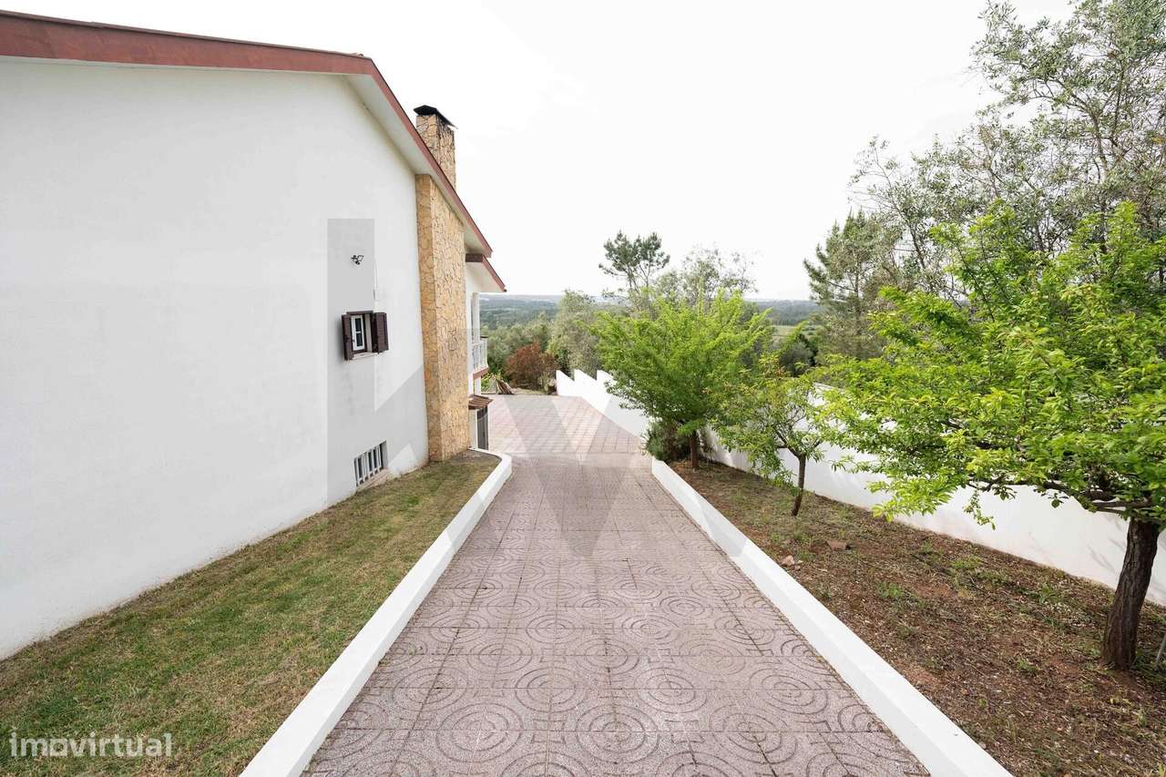 Moradia T4 em Larçã-10