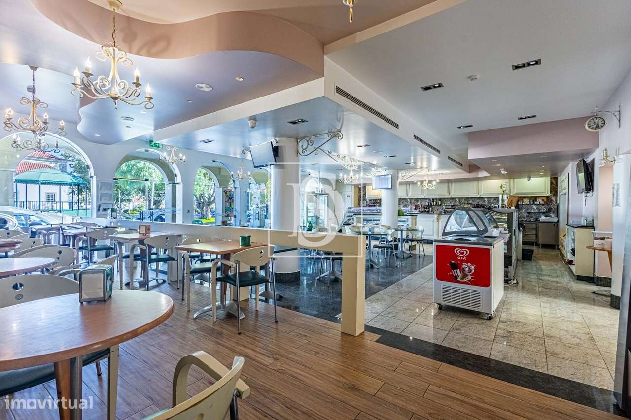 Trespasse com Cedência de Negócio  - Pastelaria na Atouguia da Baleia, - Grande imagem: 2/50