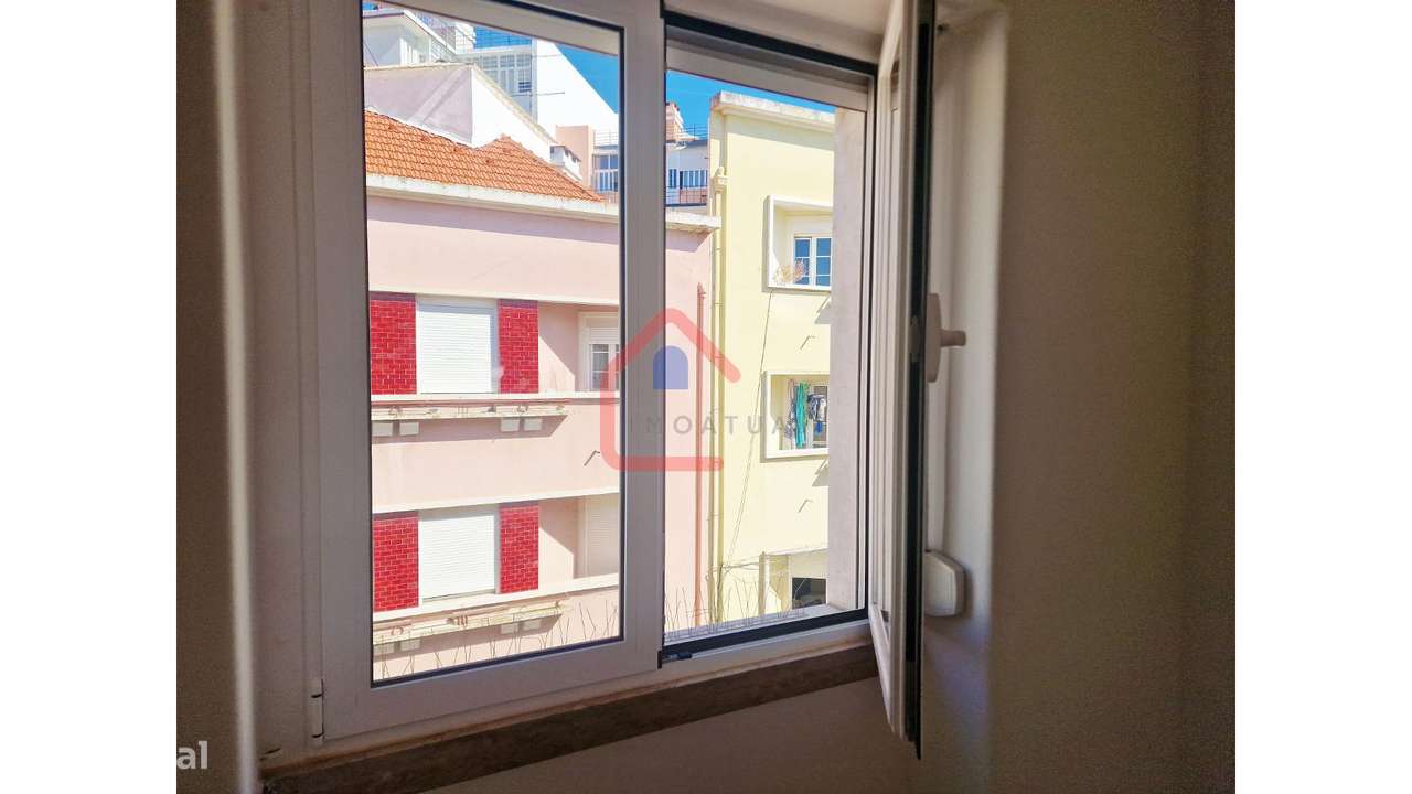 Apartamento T2 na Graça em Lisboa-6