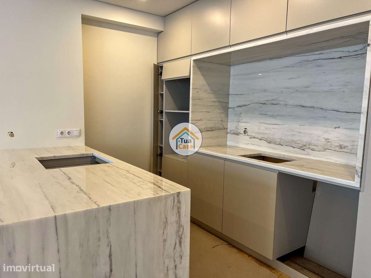 Apartamento T2 em Guimarães - Creixomil - Último Piso - Grande imagem: 5/27