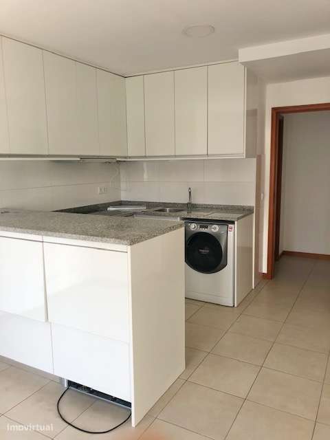 T1 c/ eletrodomésticos no centro de Leiria - Grande imagem: 2/10