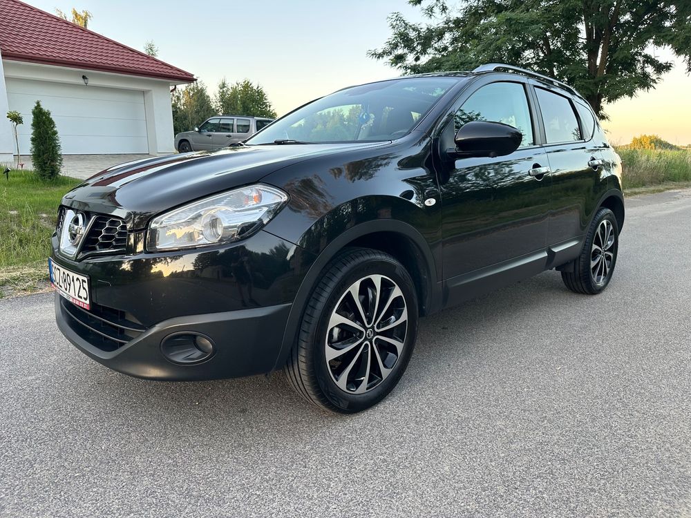 Nissan Qashqai I (2007-2013) 2.0 Tekna 2012