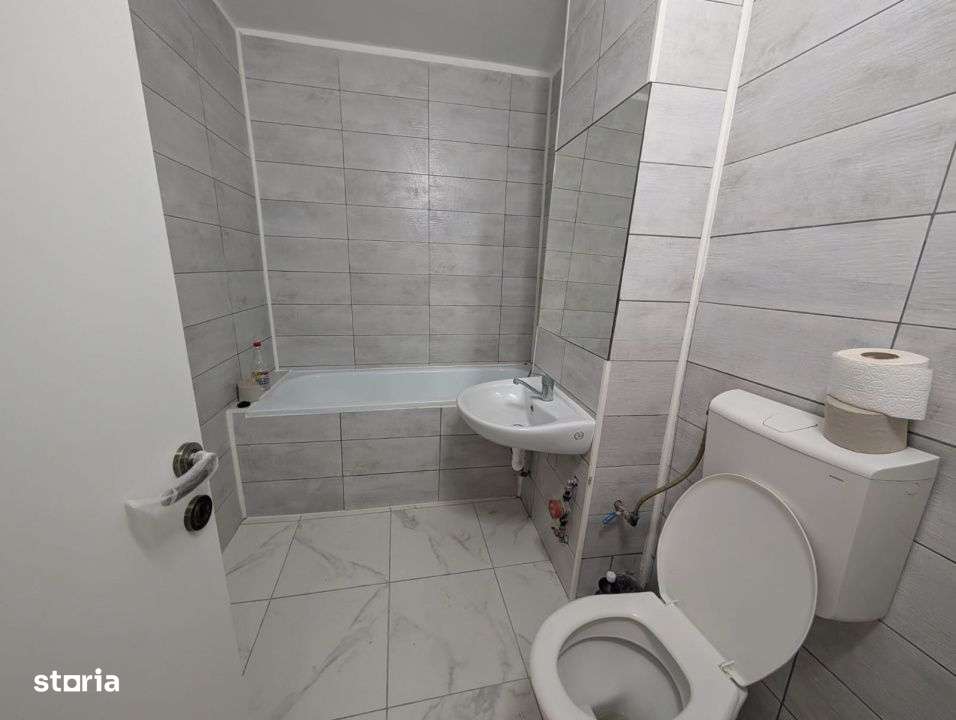 Zona Nord- bloc din 1986- Ap. 2 camere decomandate, etaj intermediar-9