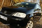 Volkswagen Touran 2.0 FSI Highline - 9