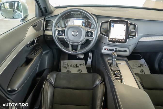 Volvo XC 90 D5 AWD Geartronic RDesign - 17