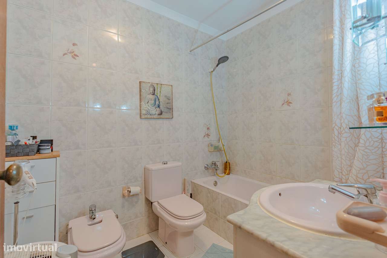 Moradia T3 Pronta Habitar + Moradia T2 - Excelente Localização-13