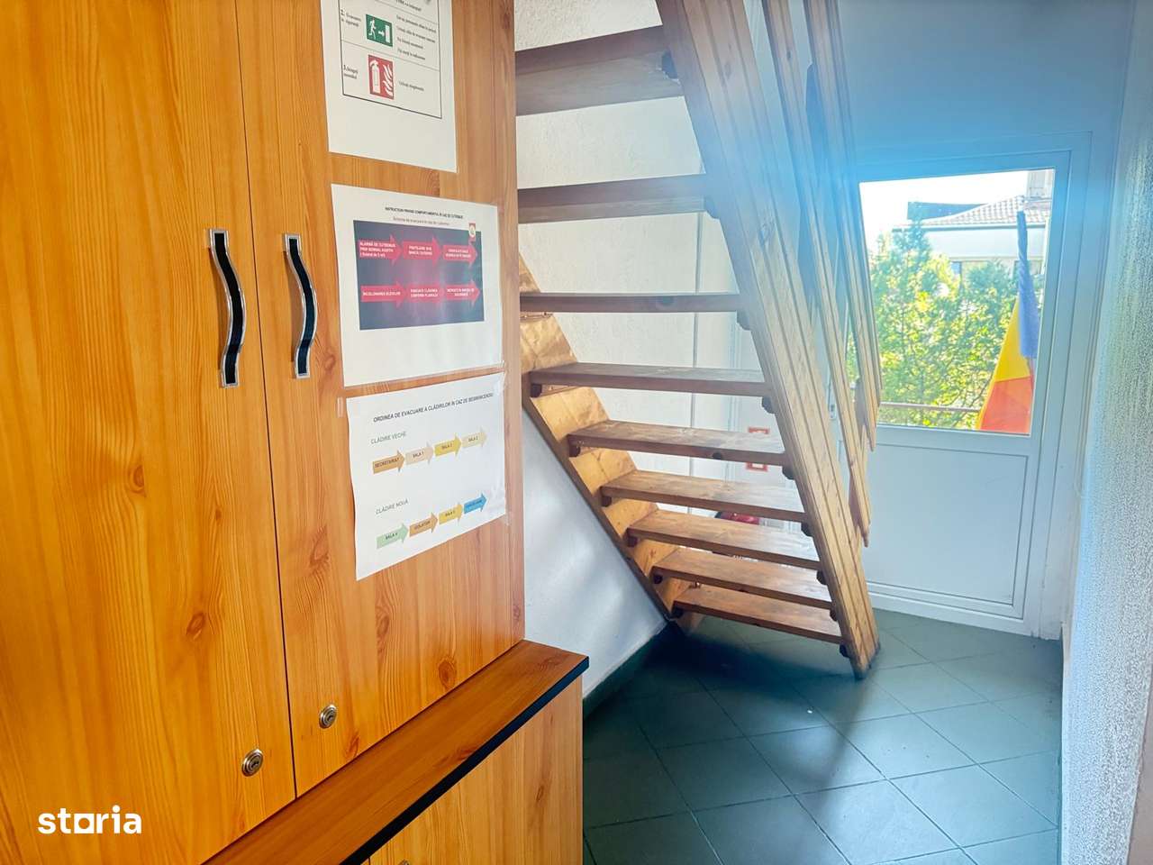 Cladire spatii birouri, P+1, 8 camere+dependinte, Targoviste, micro 5-16