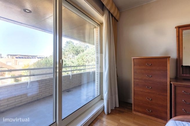 Apartamento T2 com Vistas Mar nos Pinhais da Foz-15
