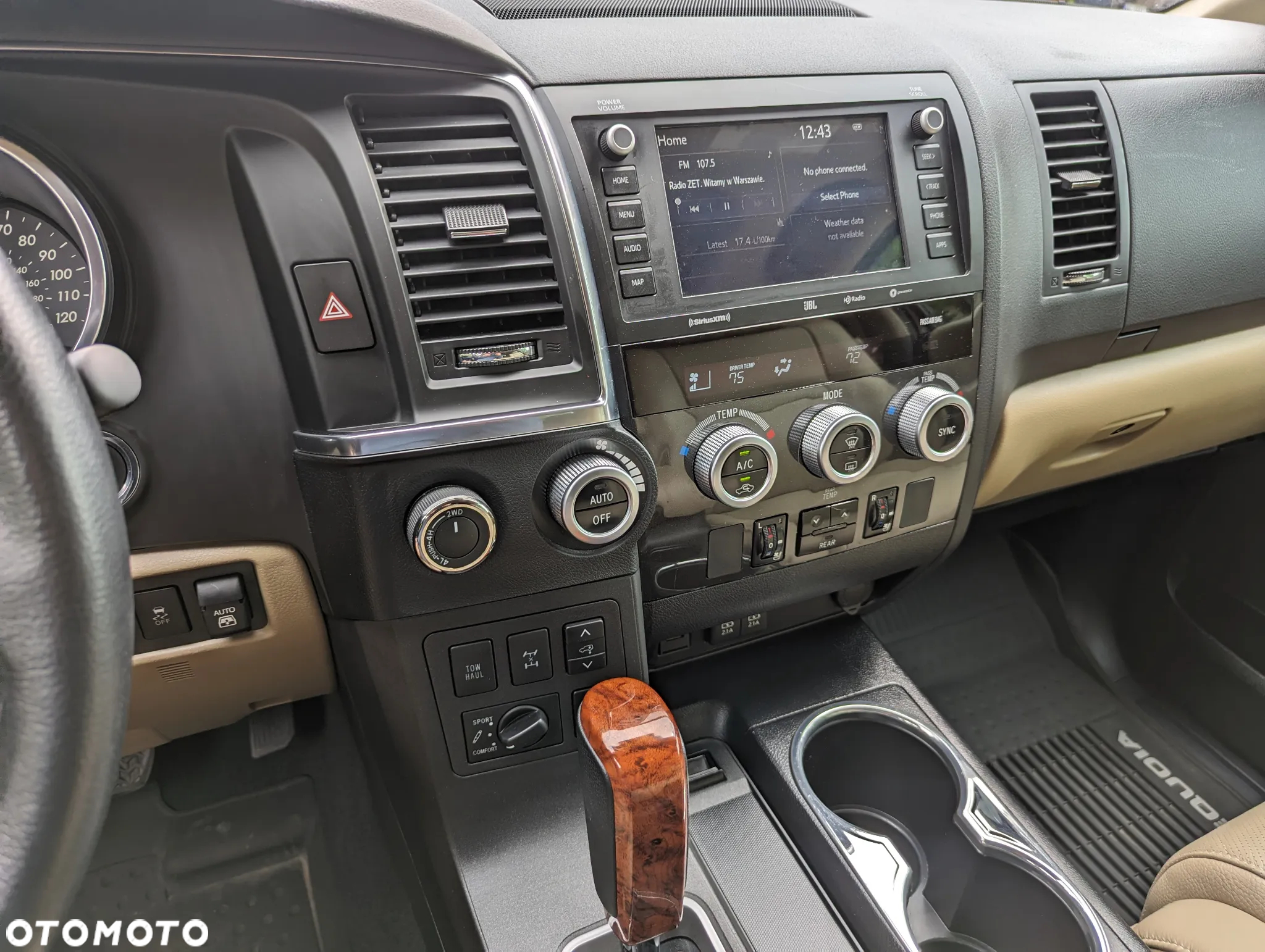 Toyota Sequoia - 23