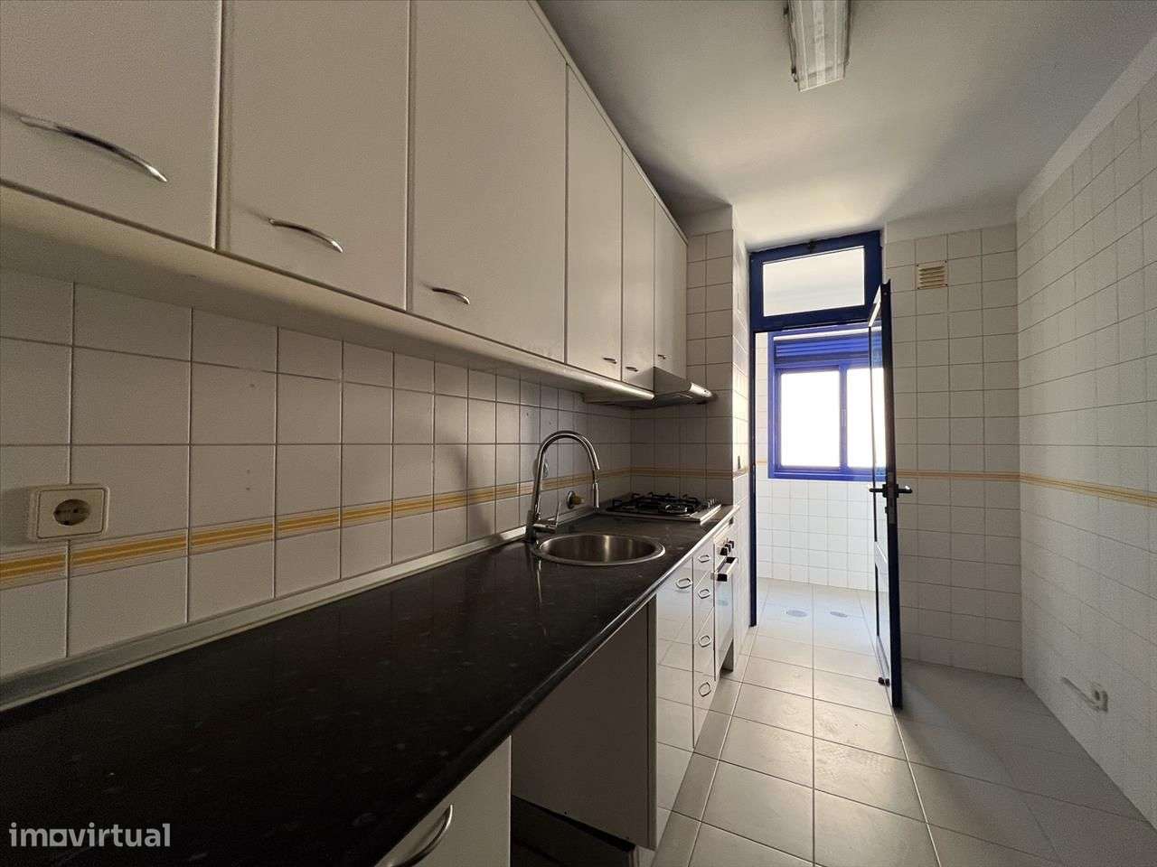 Apartamento T2 junto ao Arrábida Shopping - Grande imagem: 5/16