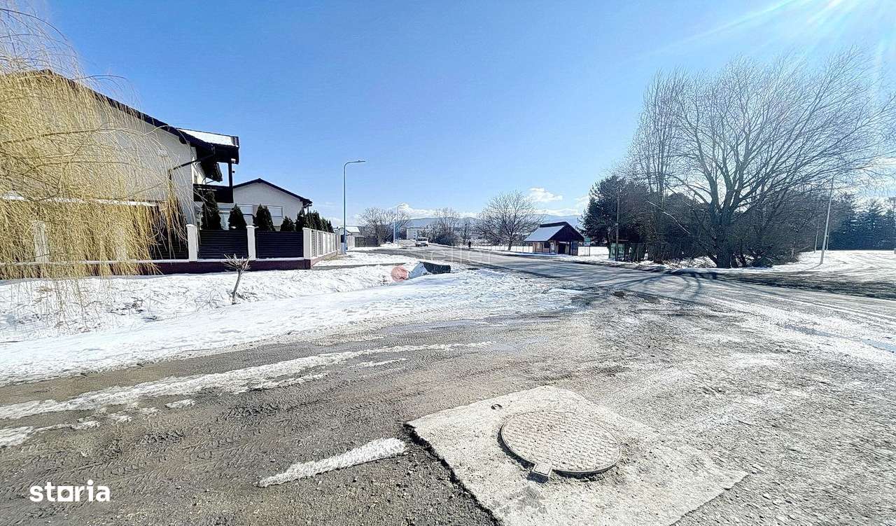 Teren rezidential 1.100mp str. Lanii - Imagine principală: 4/10