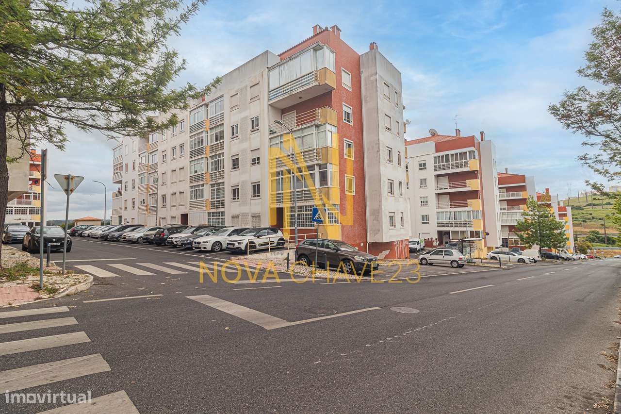 Apartamento T2 com Suíte remodelado nas Campinas – 117,75 m²-30