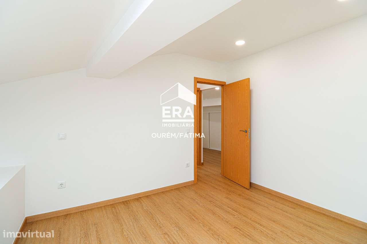 Moradia T3, totalmente renovada-16
