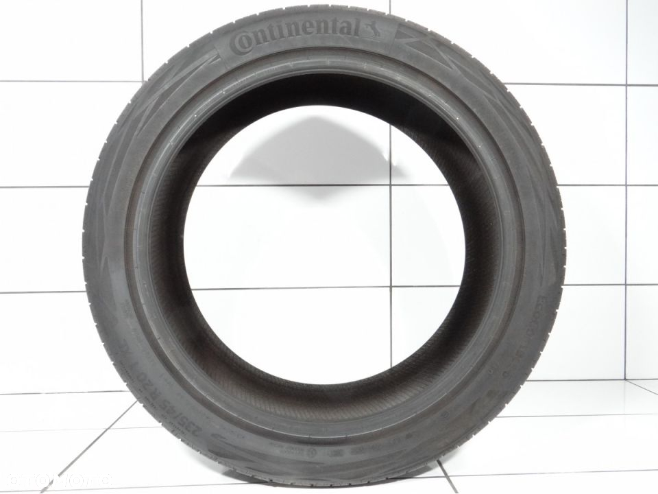 Opony letnie 235/45R20 100T Continental - 3