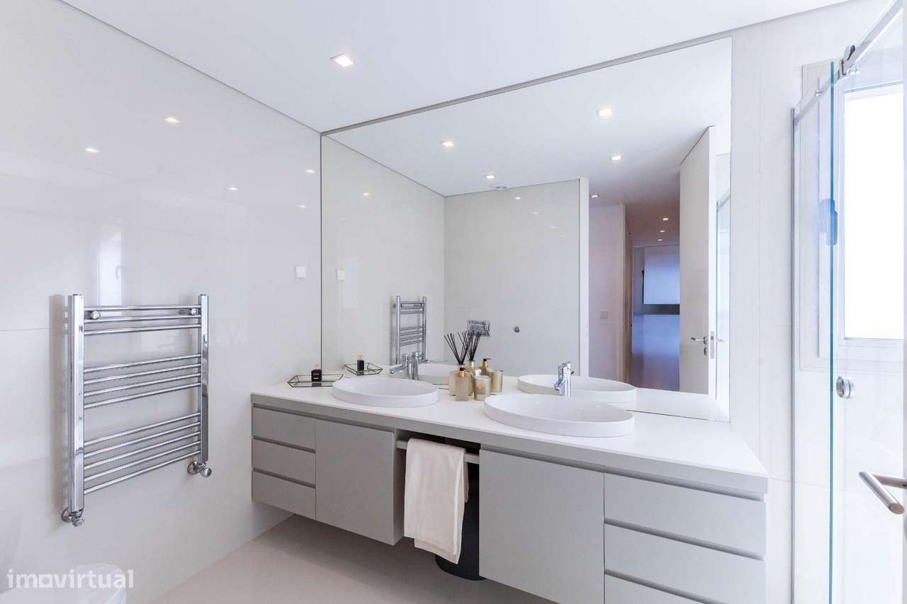 T3 de Luxo na 1.ª Linha de Mar, Madalena ,170m2 Úteis ,Box 69m2...-29