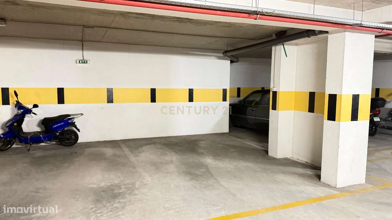 Apartamento T4 em Portimão-20