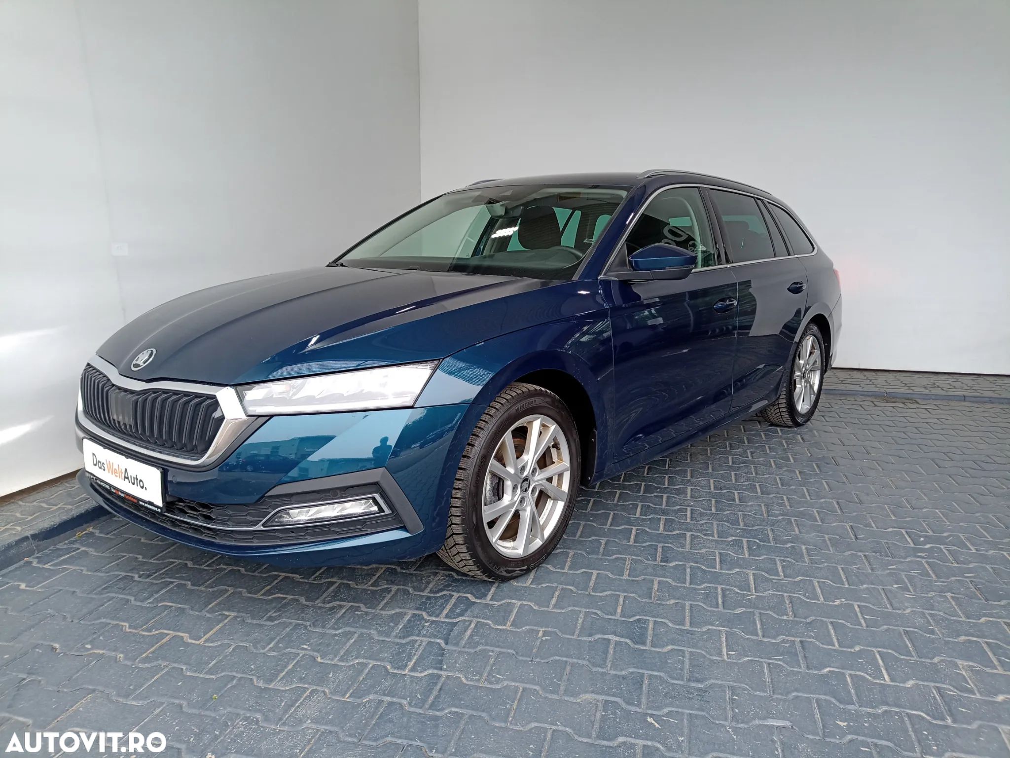 Skoda Octavia 2.0 TDI (Green tec) DSG Style - 1