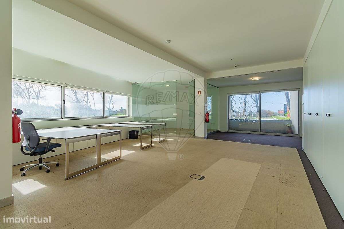 Escritório  para arrendamento - Grande imagem: 4/47